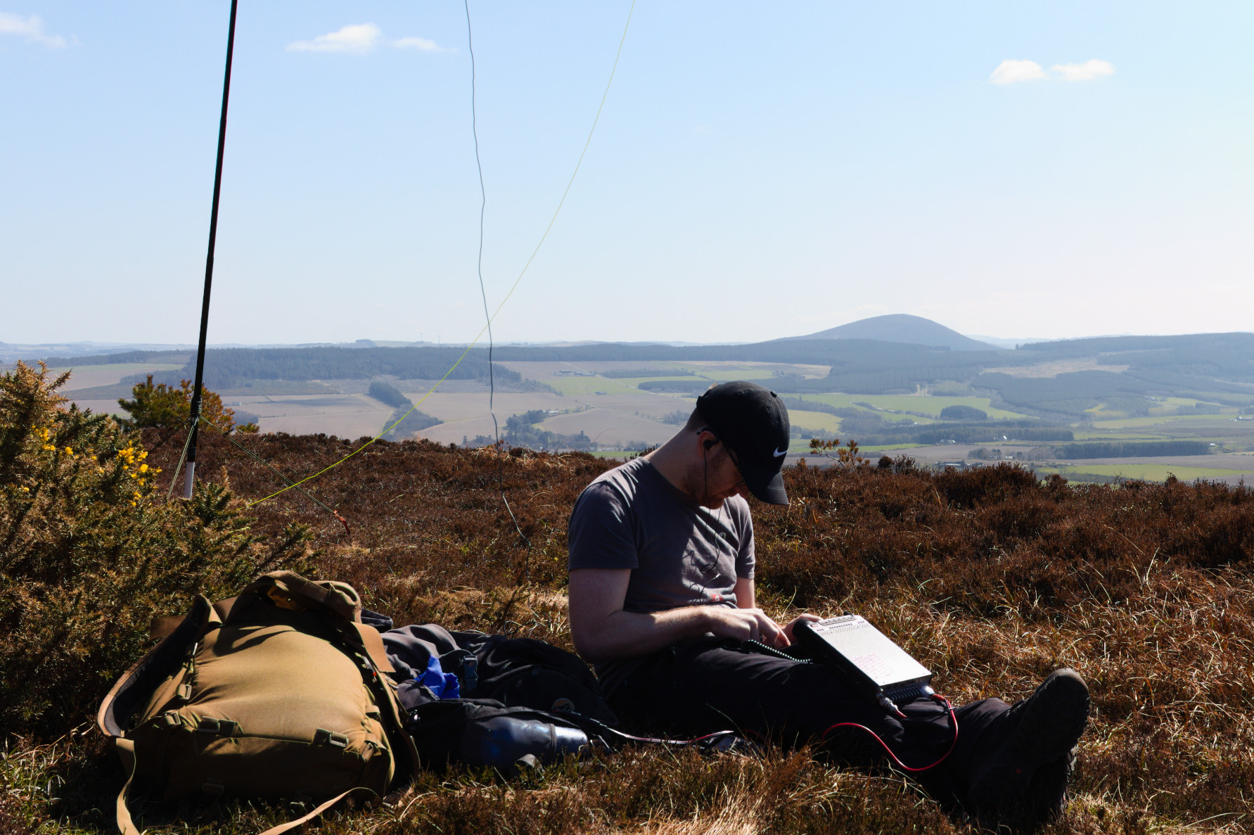 Mast over one sholder, Knock Hill over the other